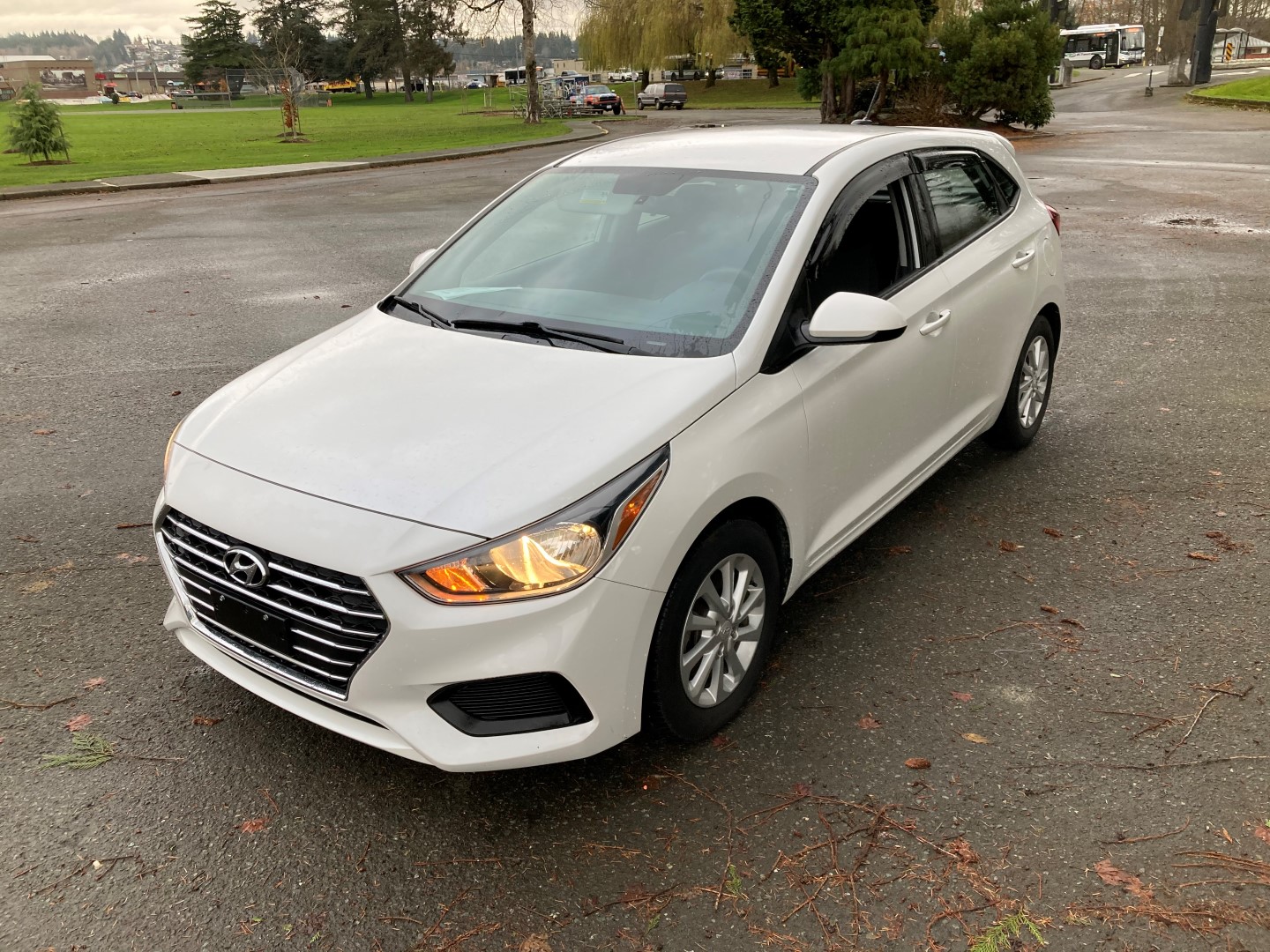 Hyundai Accent 2018 à vendre à Courtenay, BC (1705312041